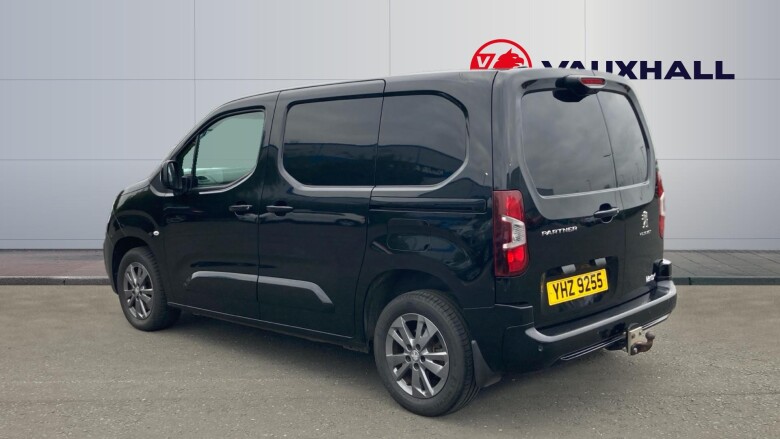 Peugeot Partner Standard Diesel 1000 1.5 BlueHDi 100 Asphalt Van